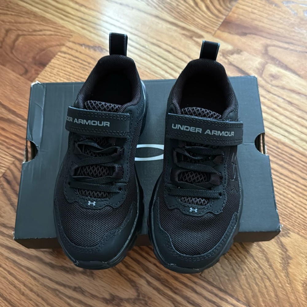 Under Armor Kids Sneakers